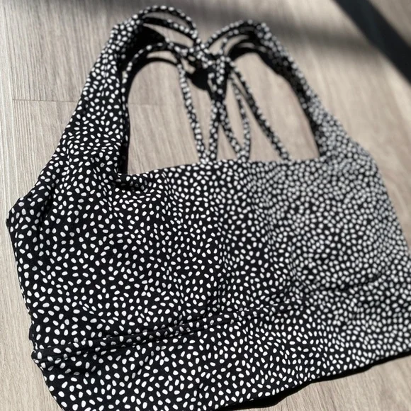 BuffBunny Revolution Sports Bra Onyx Black Bossy Print Medium - Picture 4 of 12